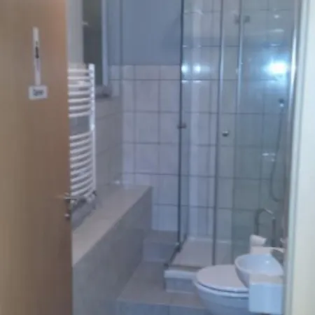 Gaestehaus Willis - Monteurzimmer Aparthotel *